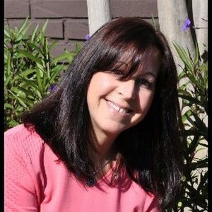 Meet your Posher, Catherine